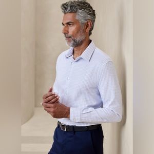 Banana Republic Men’s Slim Dress Shirt. NEW WITH TAGS. Blue. Size: L Tall